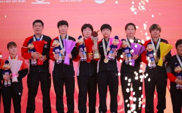 中博证券 王曼昱说会继续努力继续冲