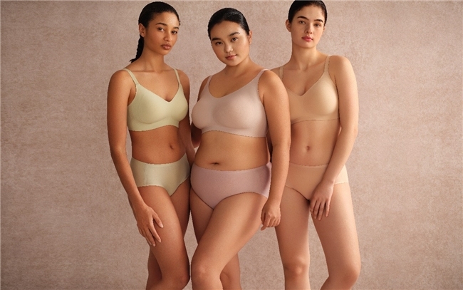 Cardi B跨界合作国货内衣HSIA遐 东西方女性共倡“舒适自由”新主张